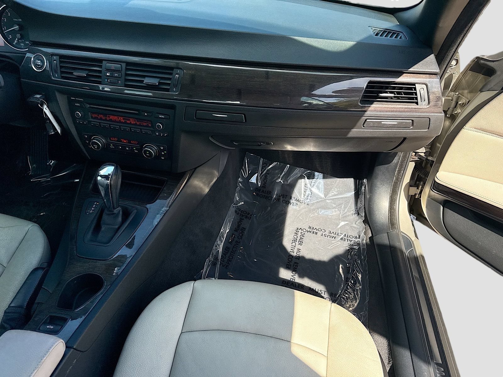 Used 2011 BMW 328i Convertible RWD image 17