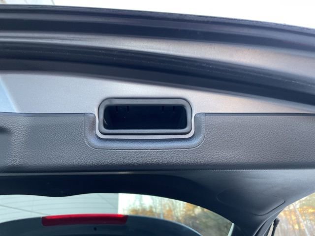 Used 2021 Honda HR-V EX-L image 10