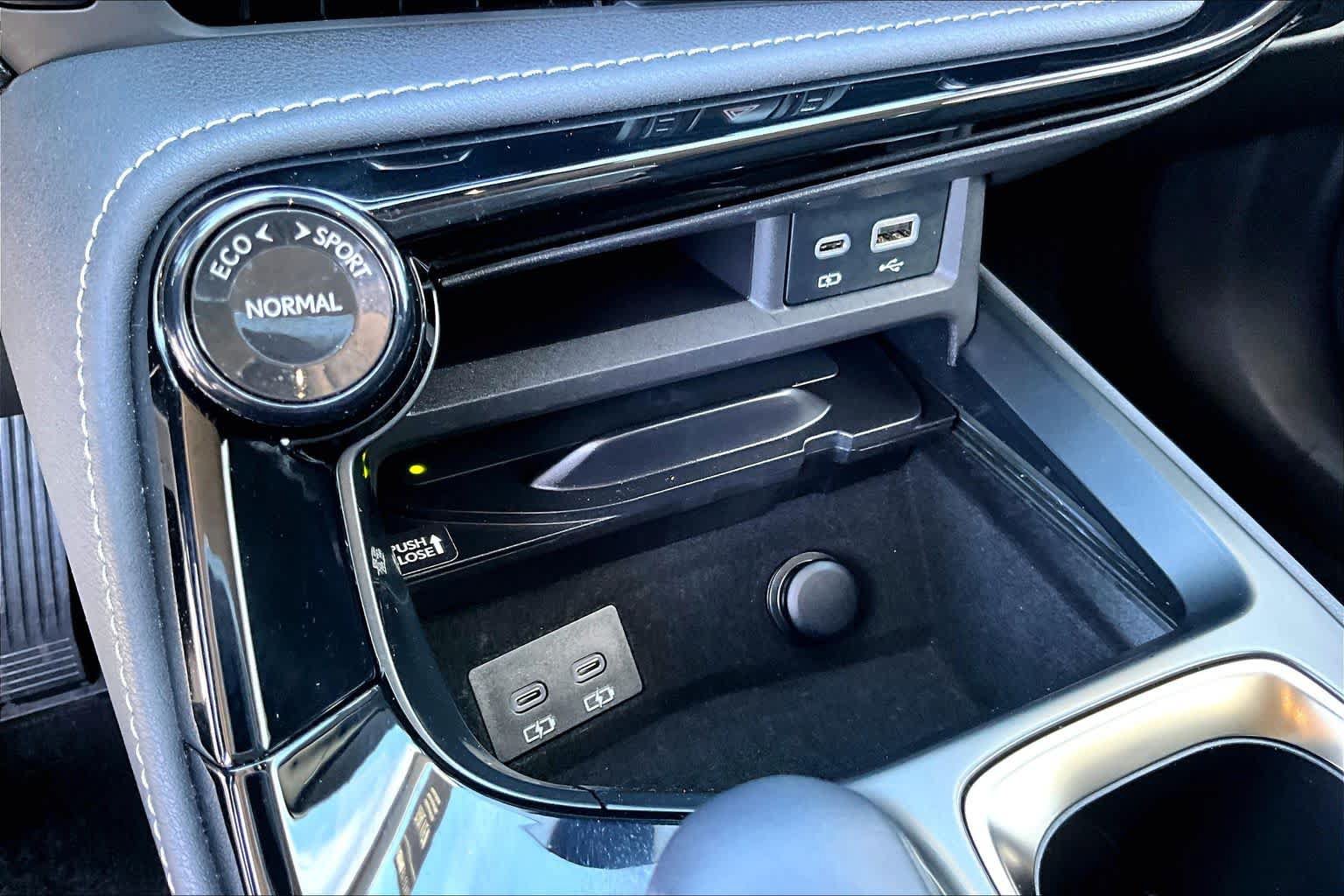 Certified 2025 Lexus NX 450h+ AWD w/ Luxury Package image 33