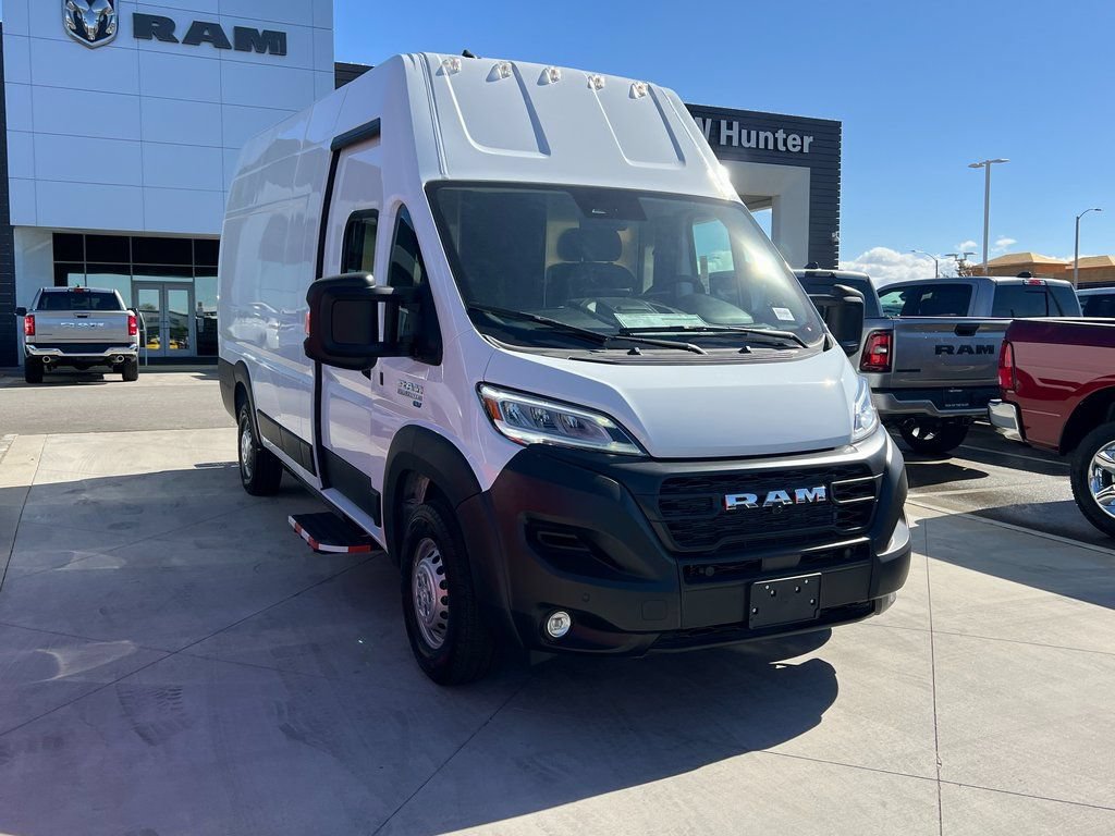 New 2024 RAM ProMaster 3500 w/ Delivery Van Package FWD image 7
