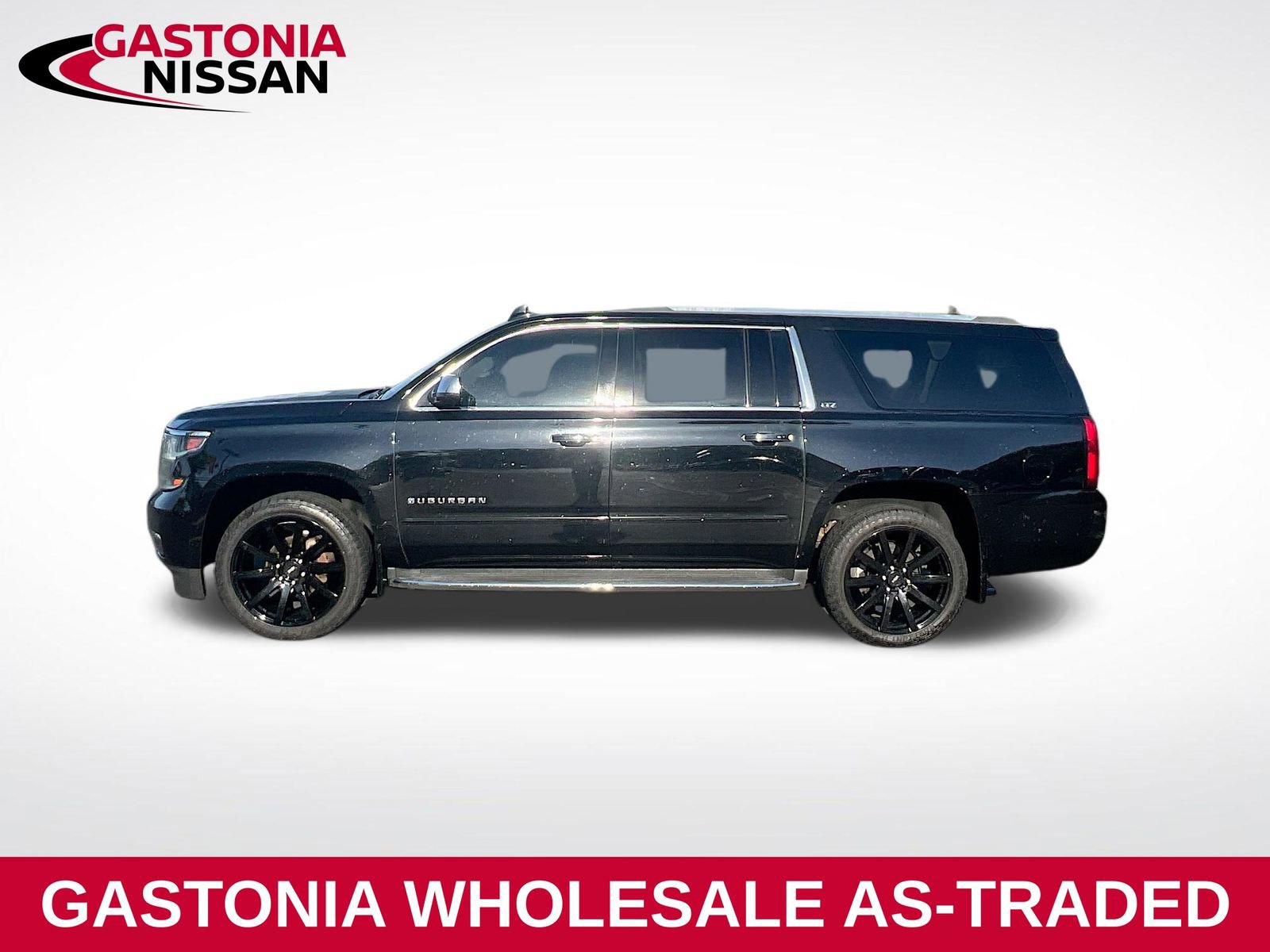 Used 2016 Chevrolet Suburban LTZ image 4