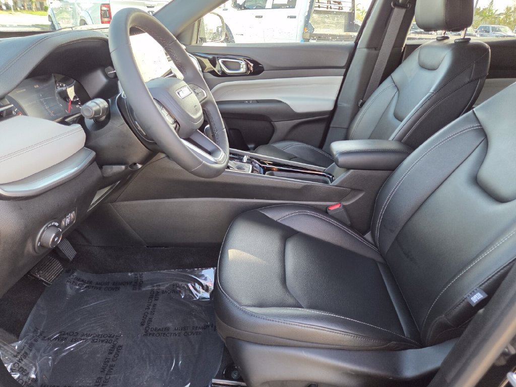 Used 2025 Jeep Compass Limited AWD/4WD image 28