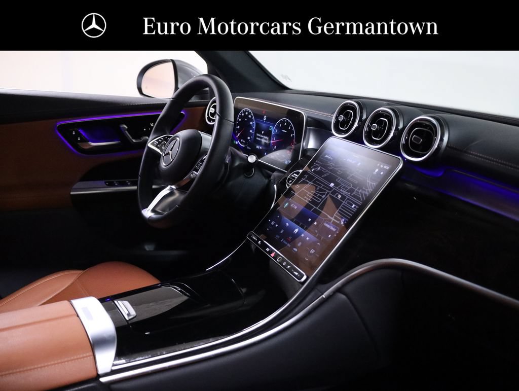 Used 2024 Mercedes-Benz GLC 300 4MATIC image 65