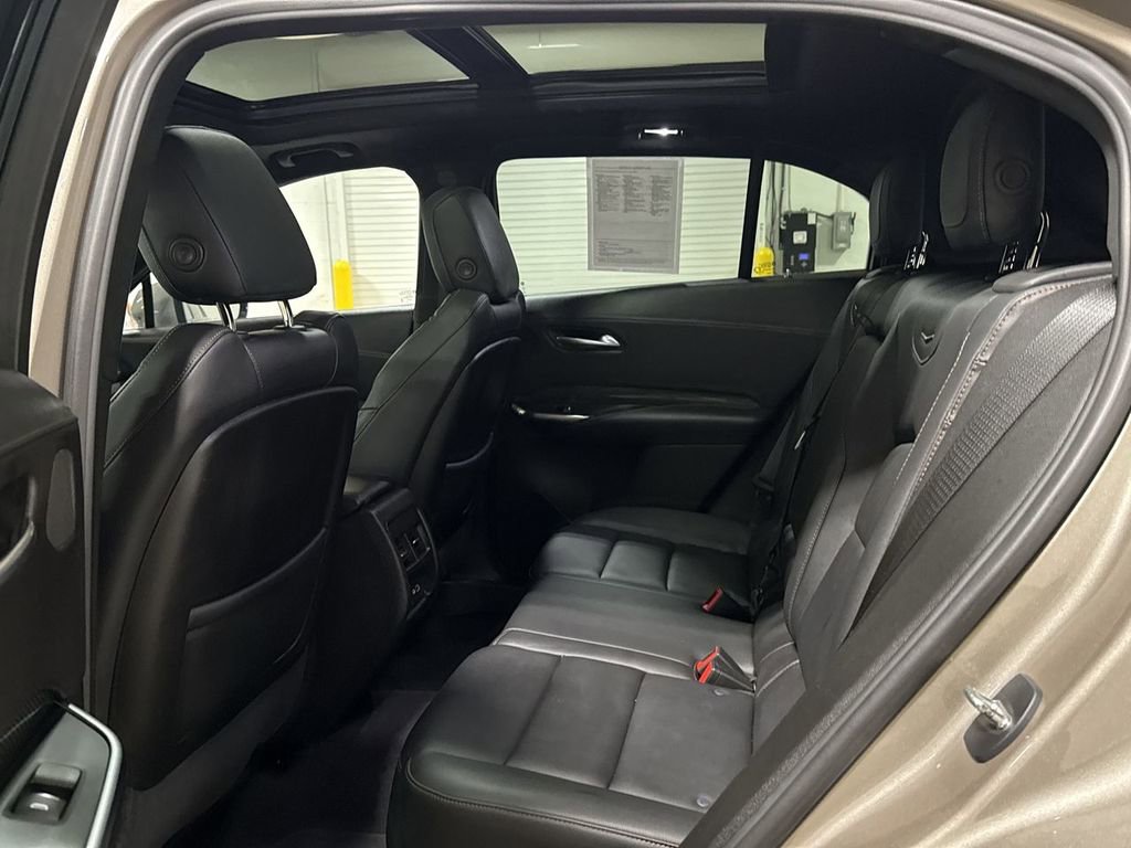 Used 2023 Cadillac XT4 Sport w/ Enhanced Visibility Package image 24