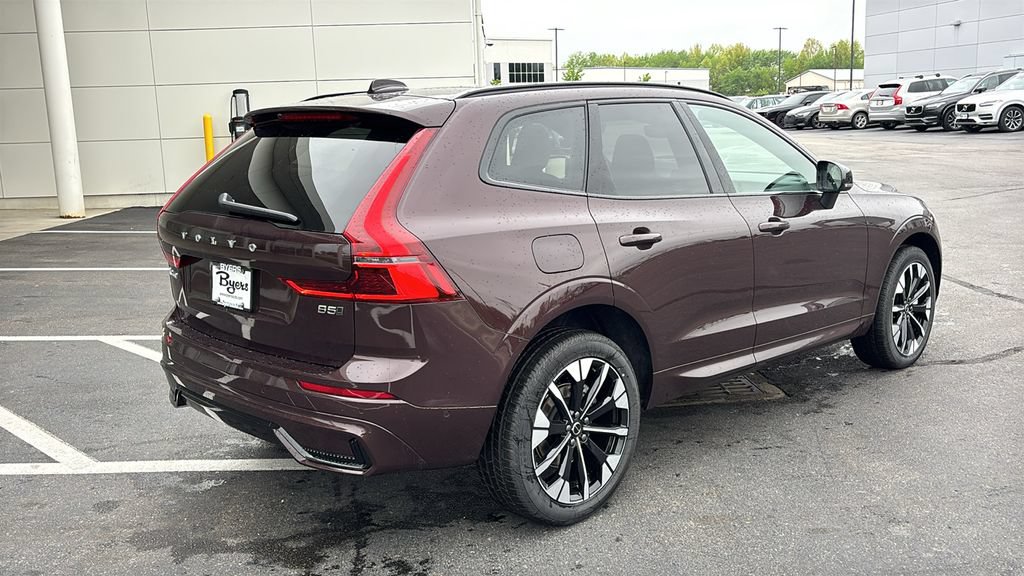 New 2026 Volvo XC60 B5 Plus w/ Climate Package AWD/4WD image 28