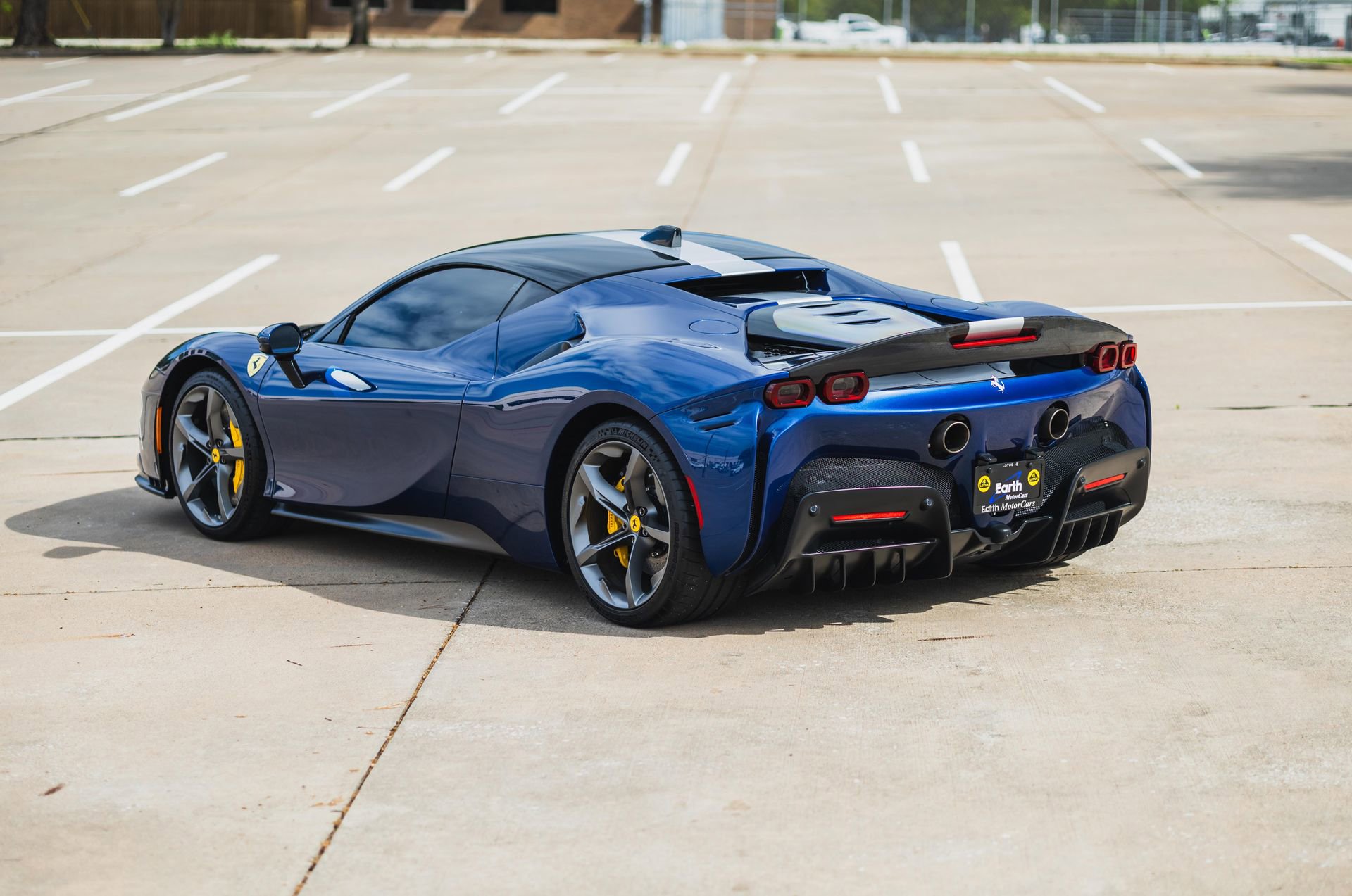 Used 2022 Ferrari SF90 Stradale image 5