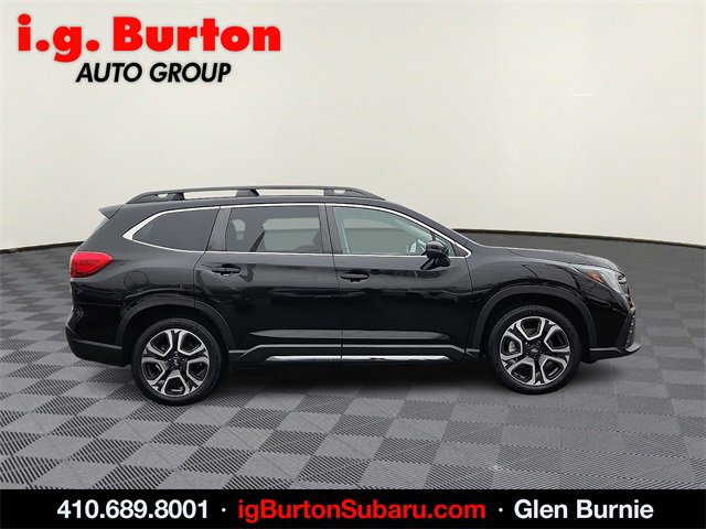 Used 2023 Subaru Ascent Limited image 7
