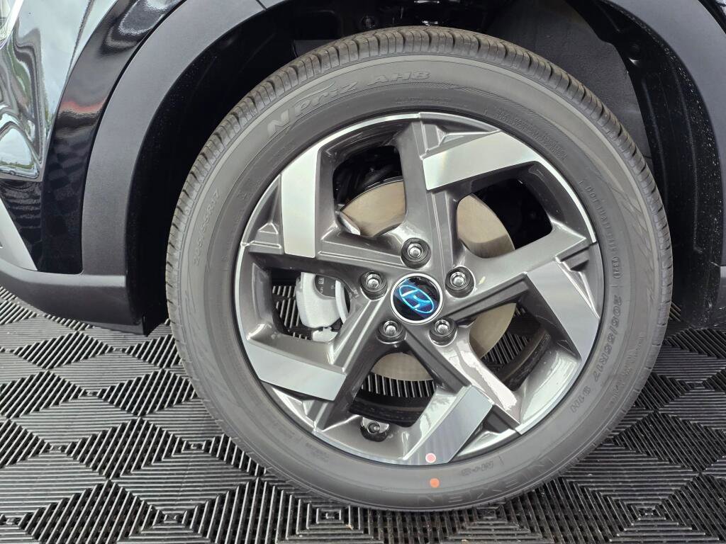 New 2026 Hyundai Venue SEL FWD image 10