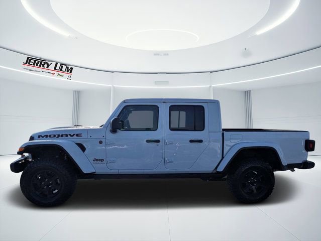 Used 2023 Jeep Gladiator Mojave w/ Trailer Tow Package AWD/4WD image 6