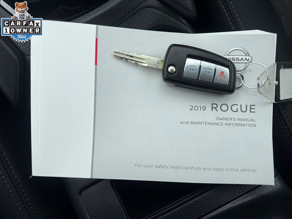 Used 2019 Nissan Rogue S AWD/4WD image 31