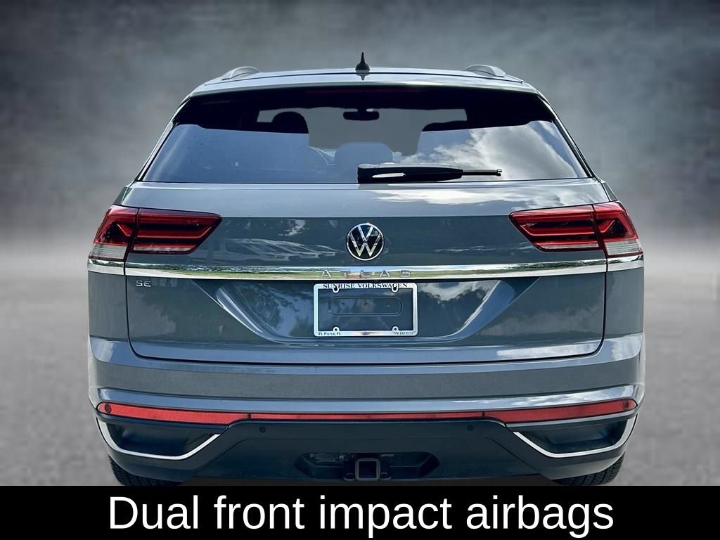 Used 2020 Volkswagen Atlas Cross Sport SE w/ Panoramic Sunroof Package FWD image 6