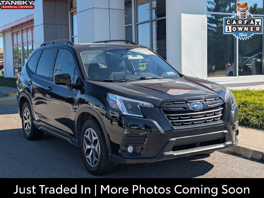 Used 2024 Subaru Forester Premium AWD/4WD image 1