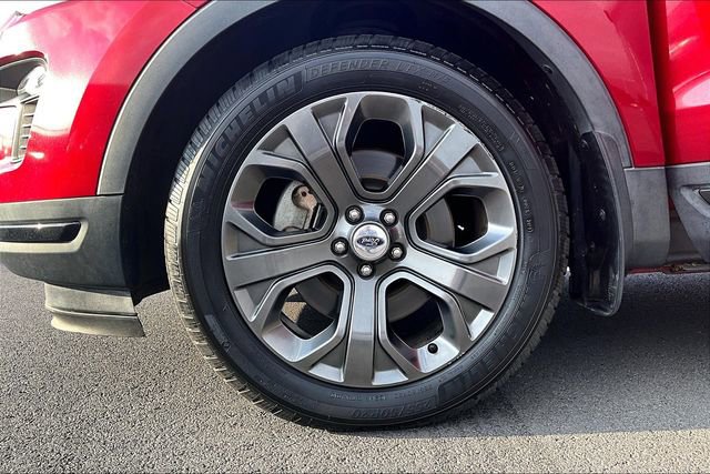 Used 2018 Ford Explorer Sport w/ Equipment Group 401A image 8