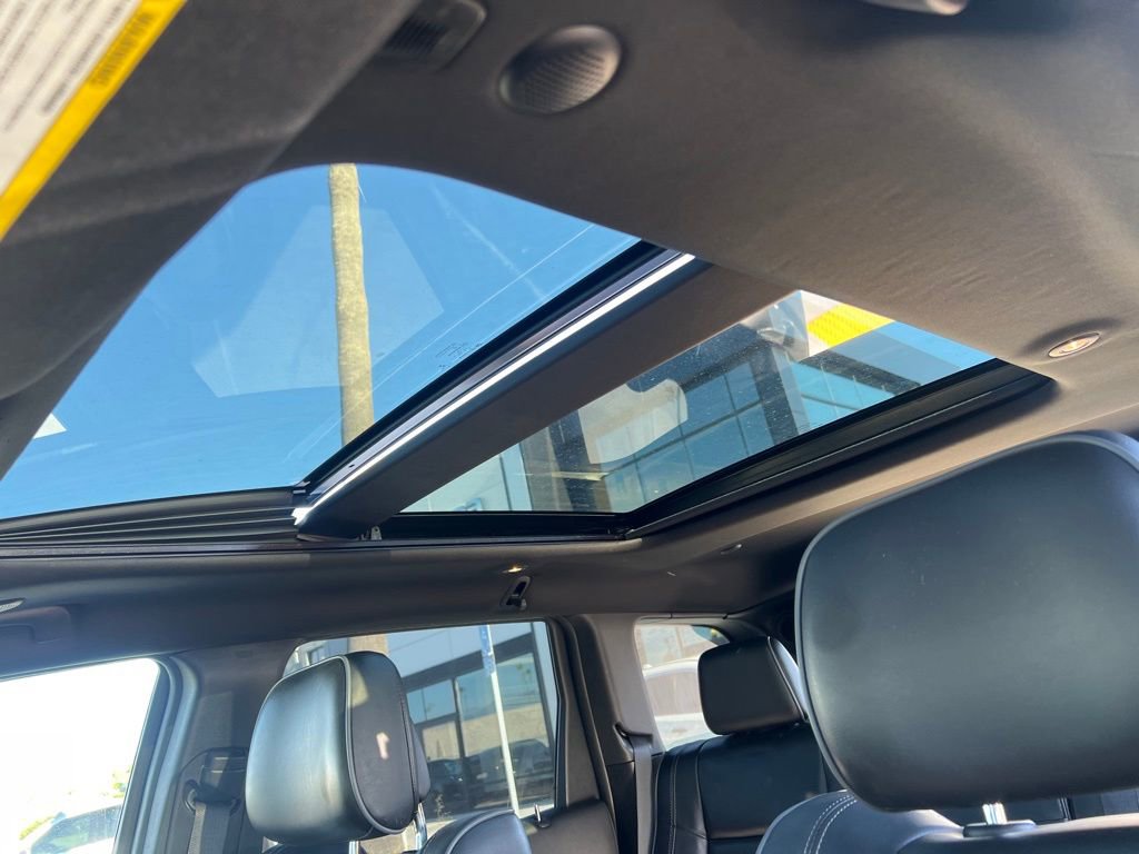 Used 2019 Jeep Grand Cherokee Overland image 42