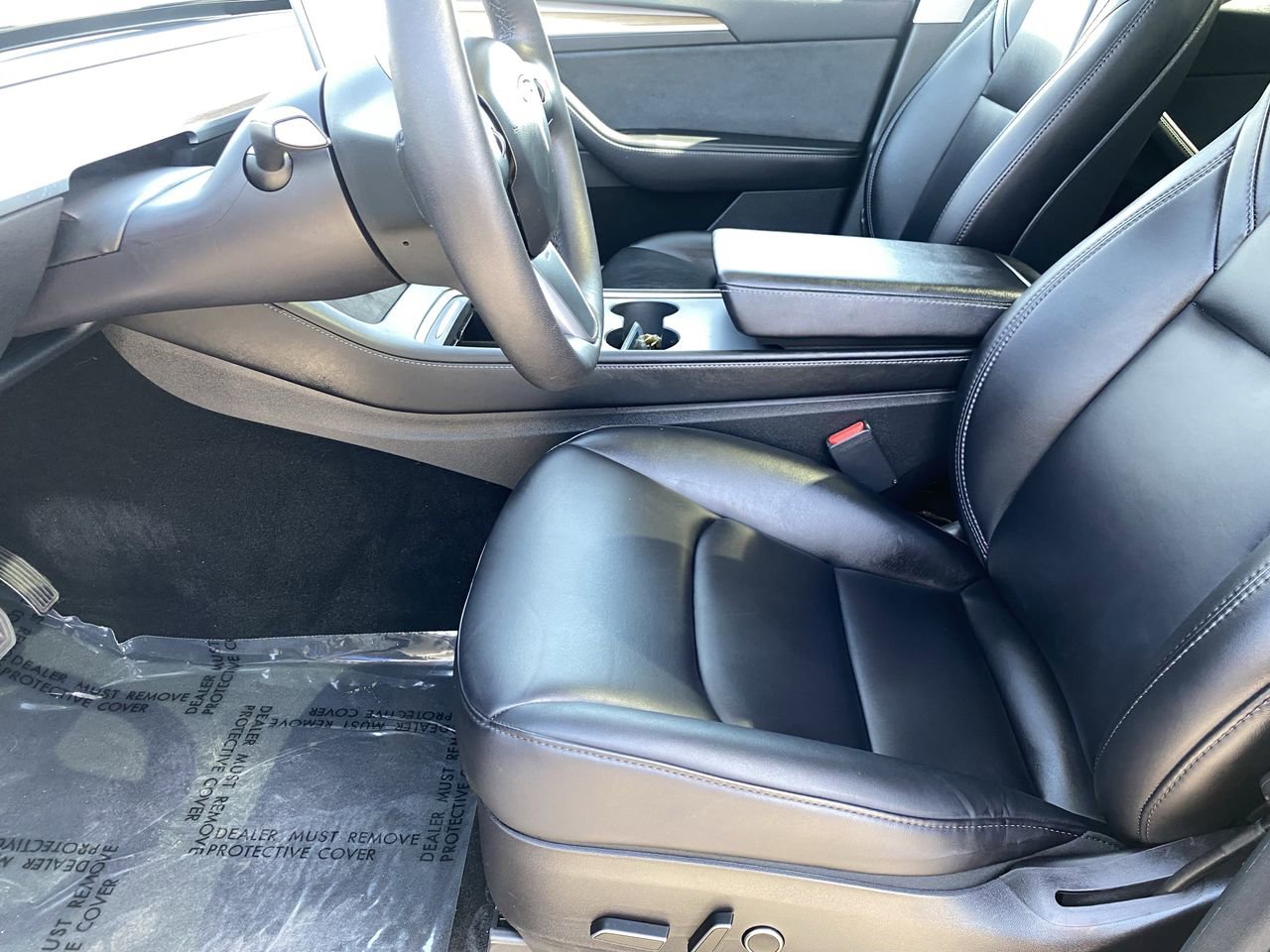 Used 2023 Tesla Model Y Long Range AWD/4WD image 26