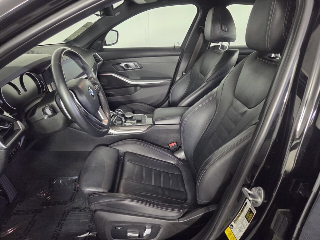 Used 2020 BMW 330i Sedan w/ Driving Assistance Package RWD image 7