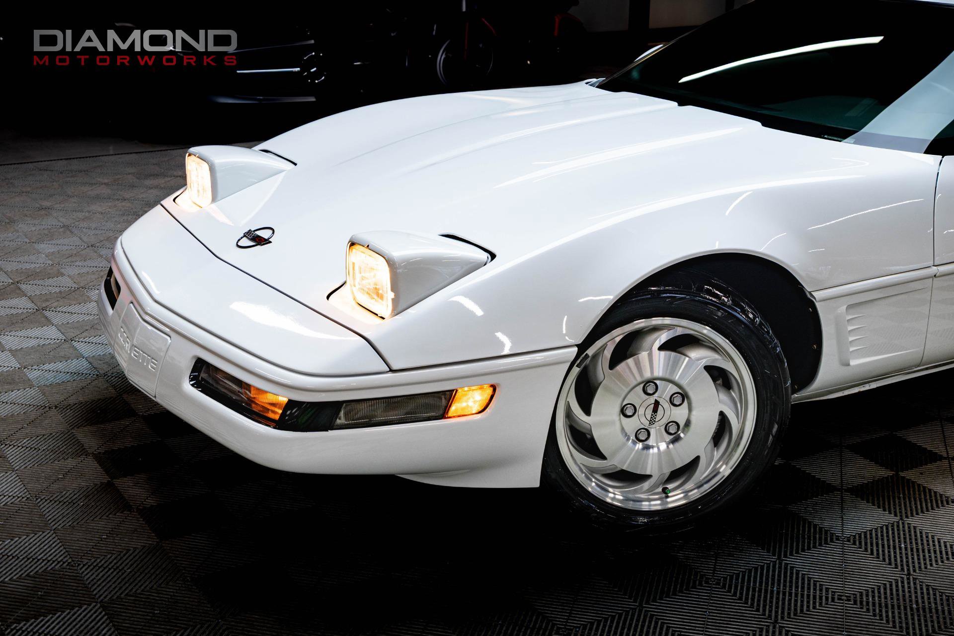 Used 1995 Chevrolet Corvette Coupe image 7