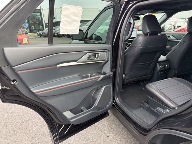 New 2026 Ford Explorer ST-Line image 11
