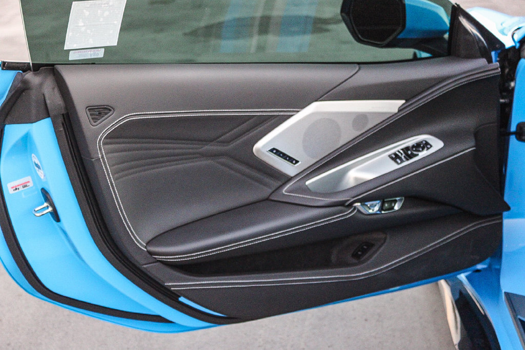 Used 2024 Chevrolet Corvette Z06 RWD image 23