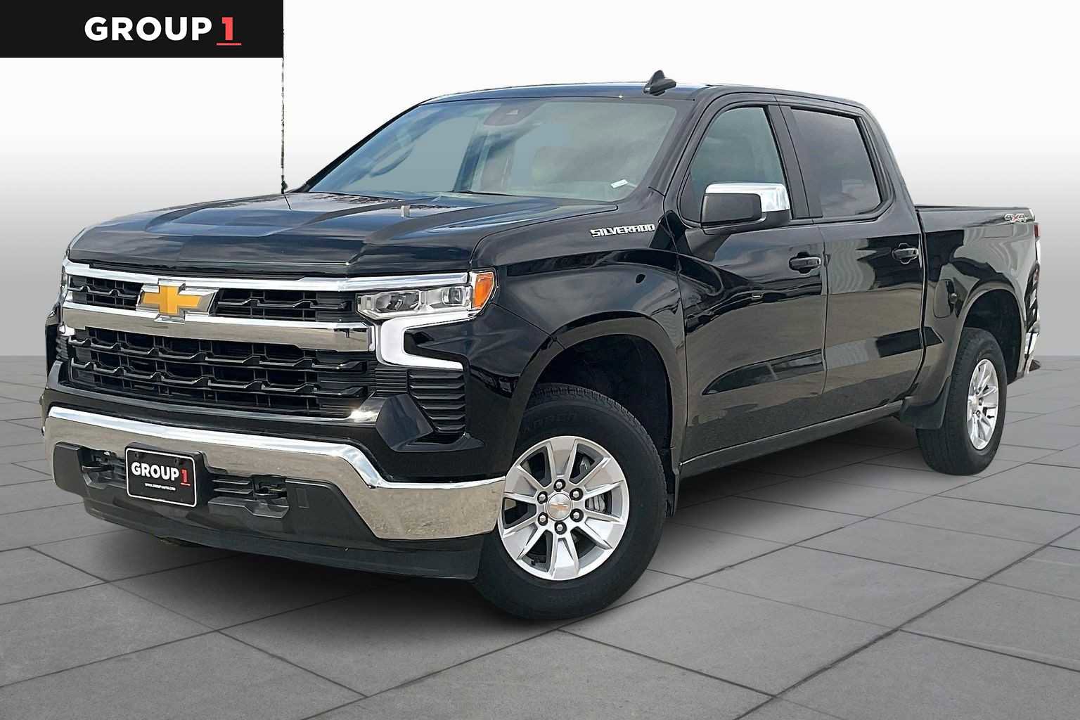 Used 2025 Chevrolet Silverado 1500 LT image 1