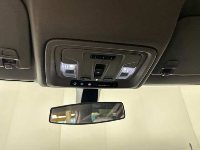 Used 2021 Chevrolet Silverado 1500 LT Trail Boss w/ Convenience Package II image 24