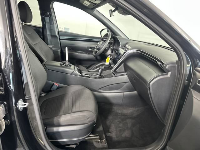 Used 2024 Hyundai Santa Cruz SE image 27