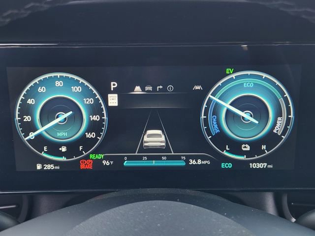 Certified 2025 Hyundai Elantra SEL image 12