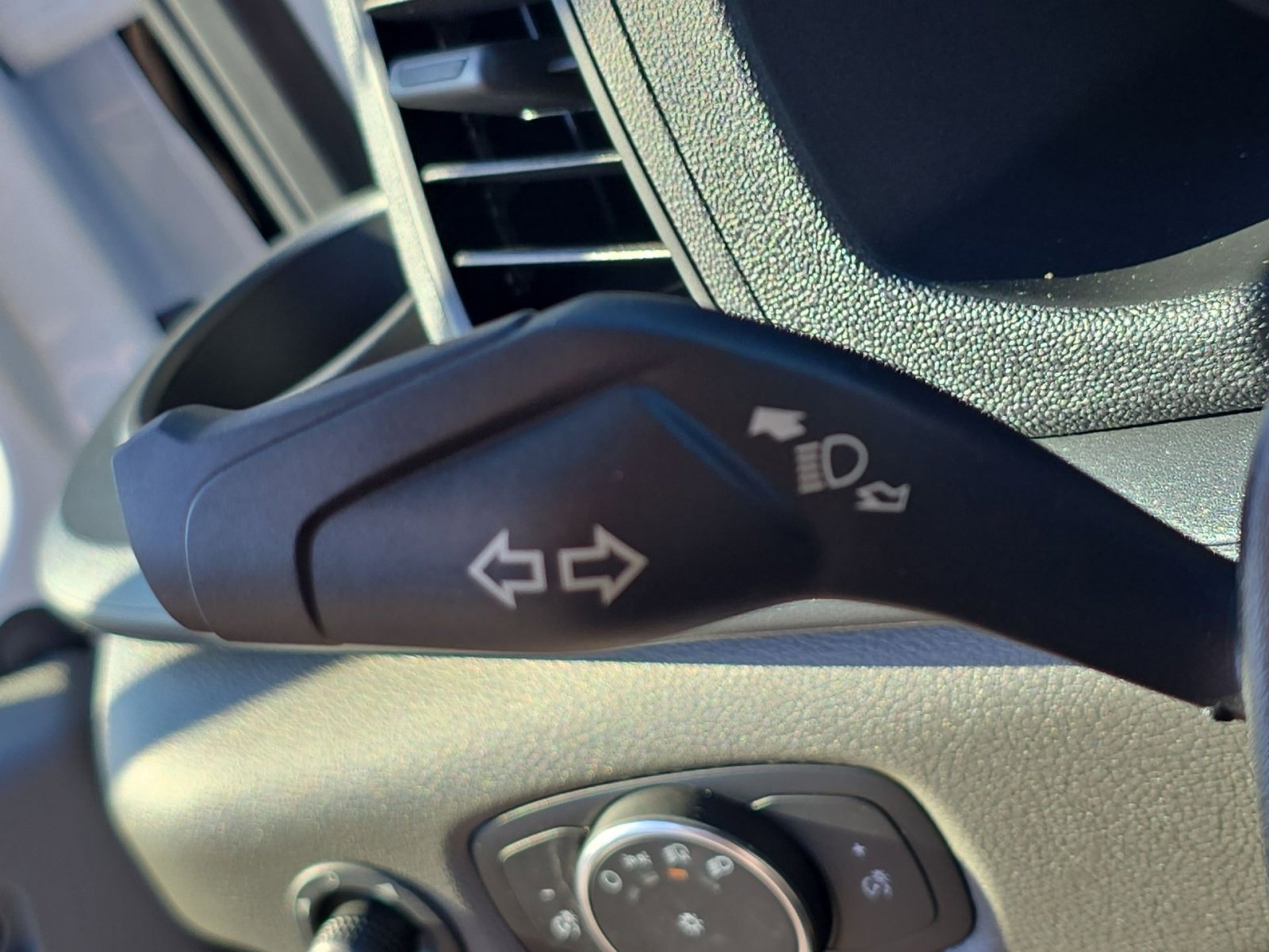 New 2026 Ford Transit 250 Low Roof w/ Load Area Protection Package image 30