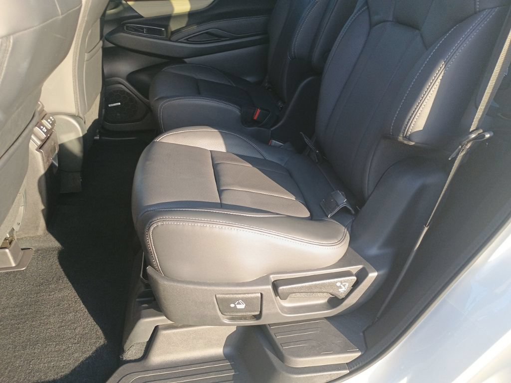 Certified 2021 Subaru Ascent Touring w/ Popular Package #2A AWD/4WD image 15