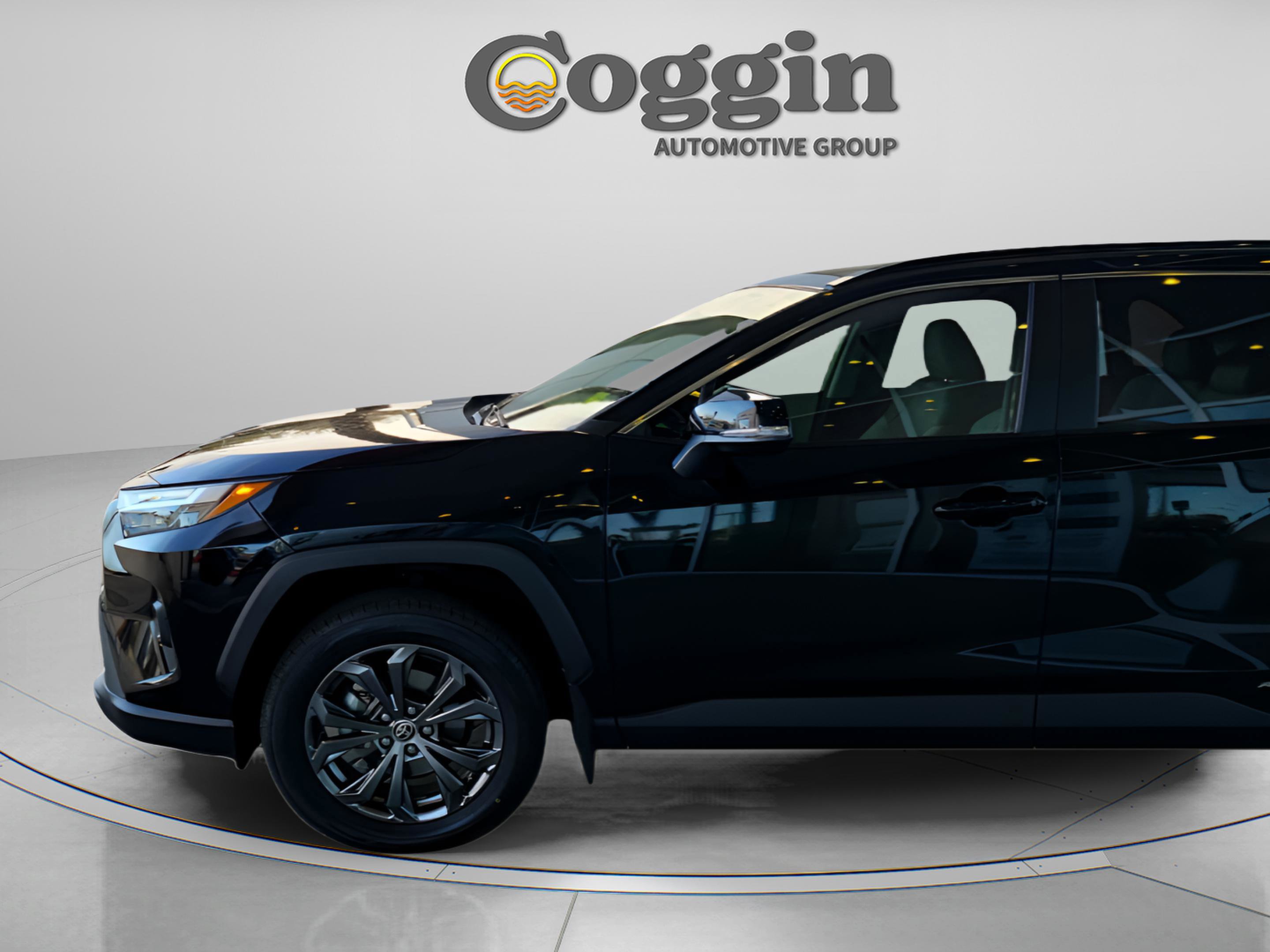 Certified 2022 Toyota RAV4 XLE Premium image 25