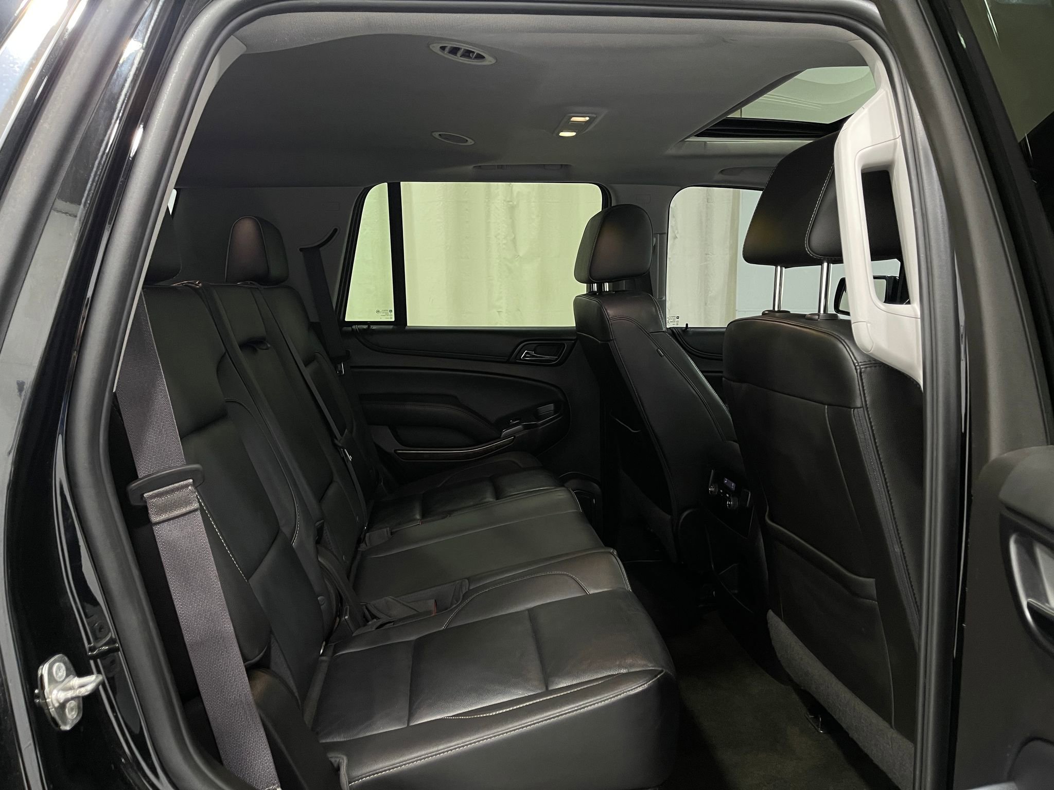 Used 2016 Chevrolet Tahoe LT w/ Off-Road Package AWD/4WD image 31