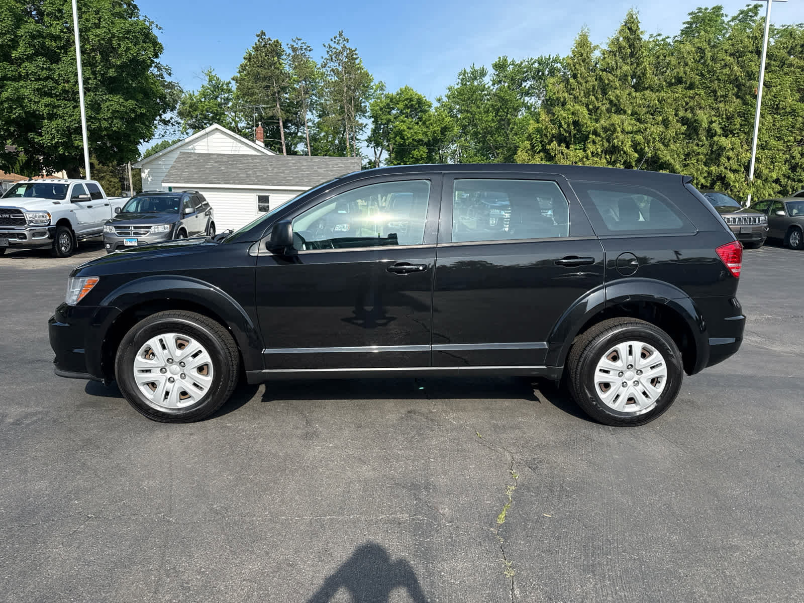 Used 2013 Dodge Journey American Value Package w/ Flexible Seating Group FWD image 6