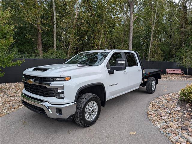 Used 2025 Chevrolet Silverado 2500 LT w/ Convenience Package AWD/4WD image 1