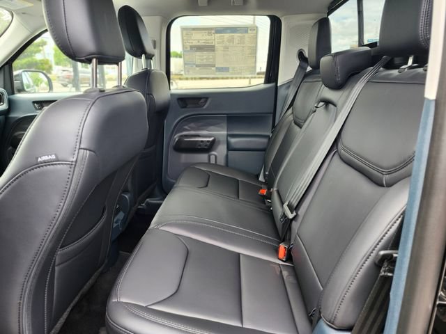New 2026 Ford Maverick Lariat w/ Black Appearance Package AWD/4WD image 16