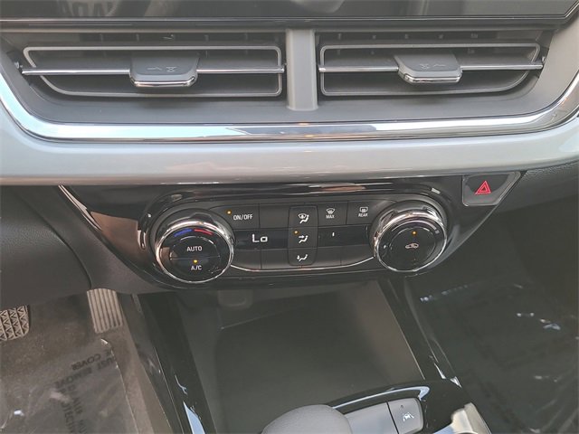 New 2026 Chevrolet Trax LT image 33