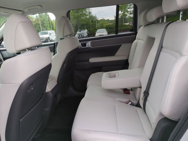 New 2026 Hyundai Santa Fe SE image 12