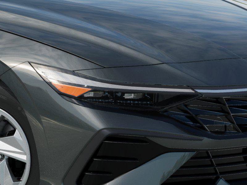 New 2026 Hyundai Elantra SE FWD image 9