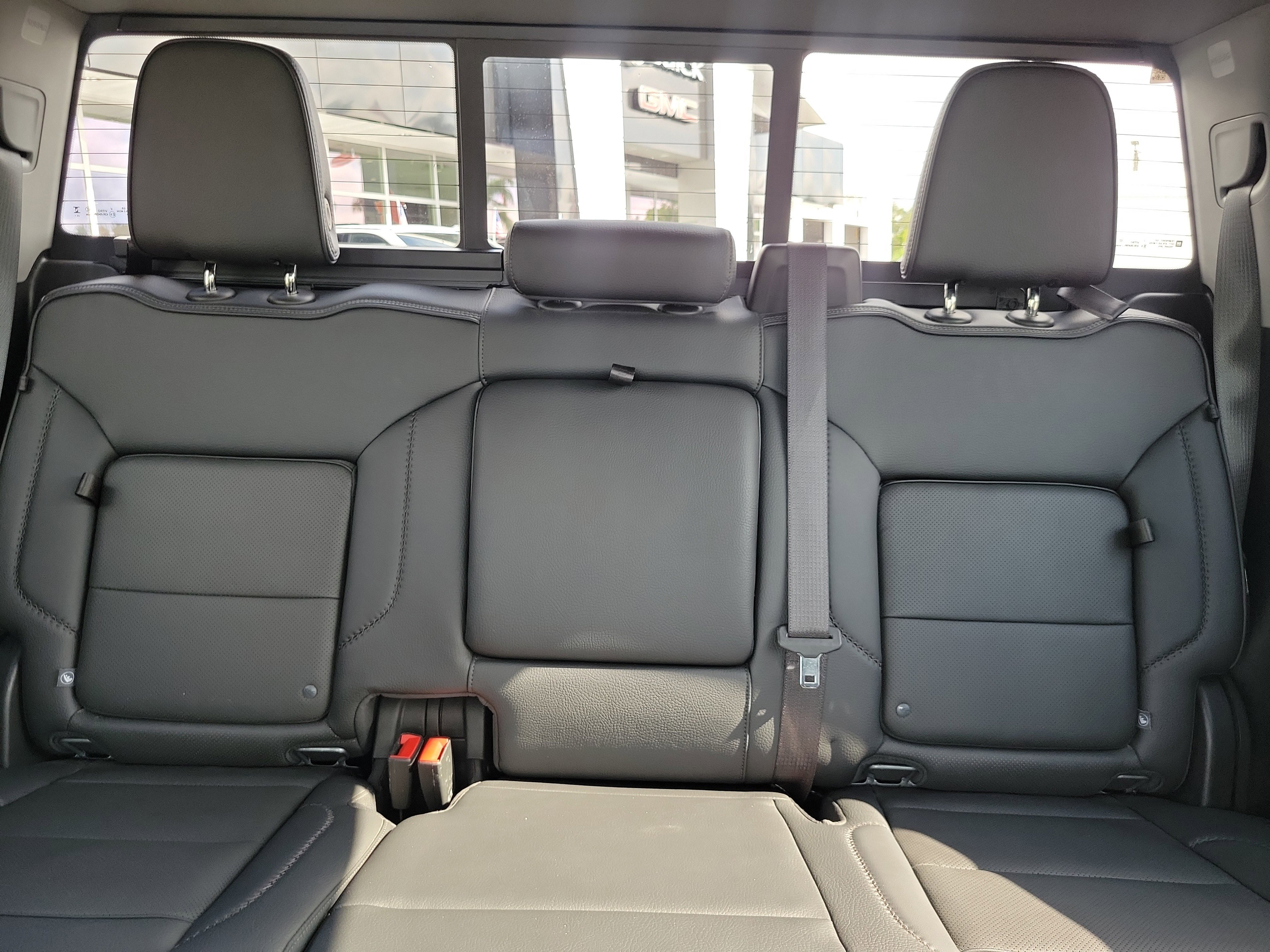 Used 2024 GMC Sierra 1500 Denali w/ Technology Package image 15