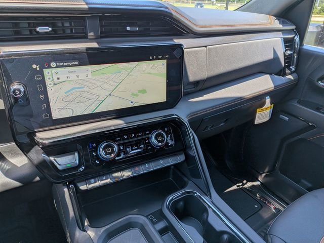 New 2026 GMC Sierra 2500 AT4 w/ AT4 Premium Plus Package AWD/4WD image 22