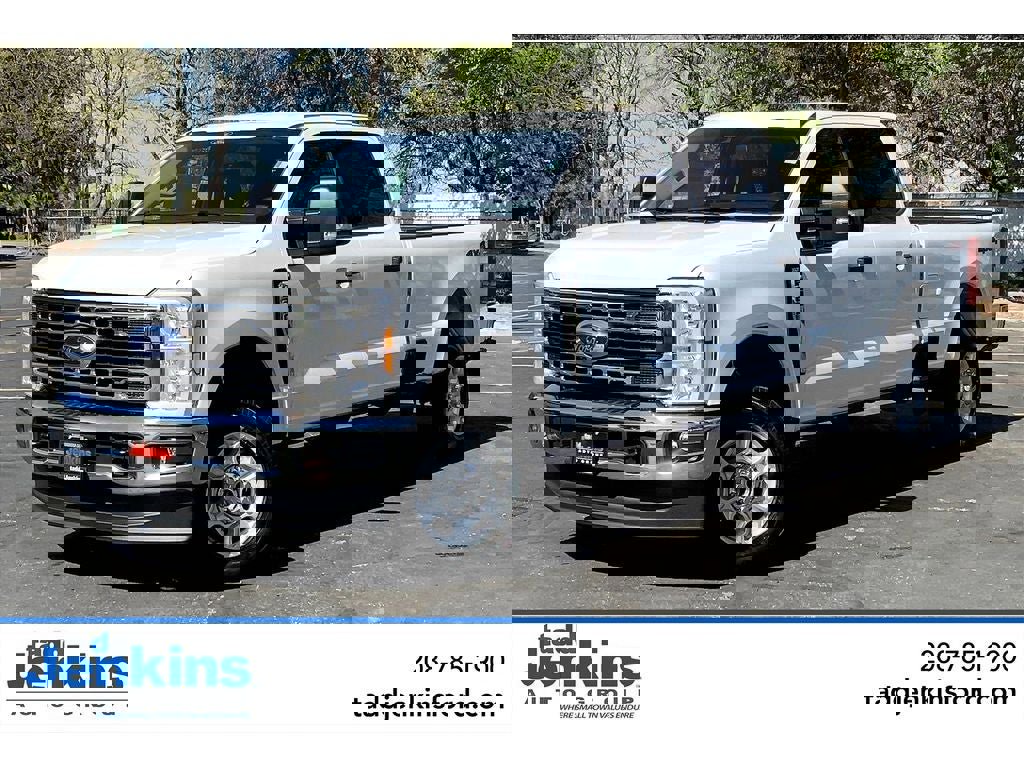New 2025 Ford F350 XLT