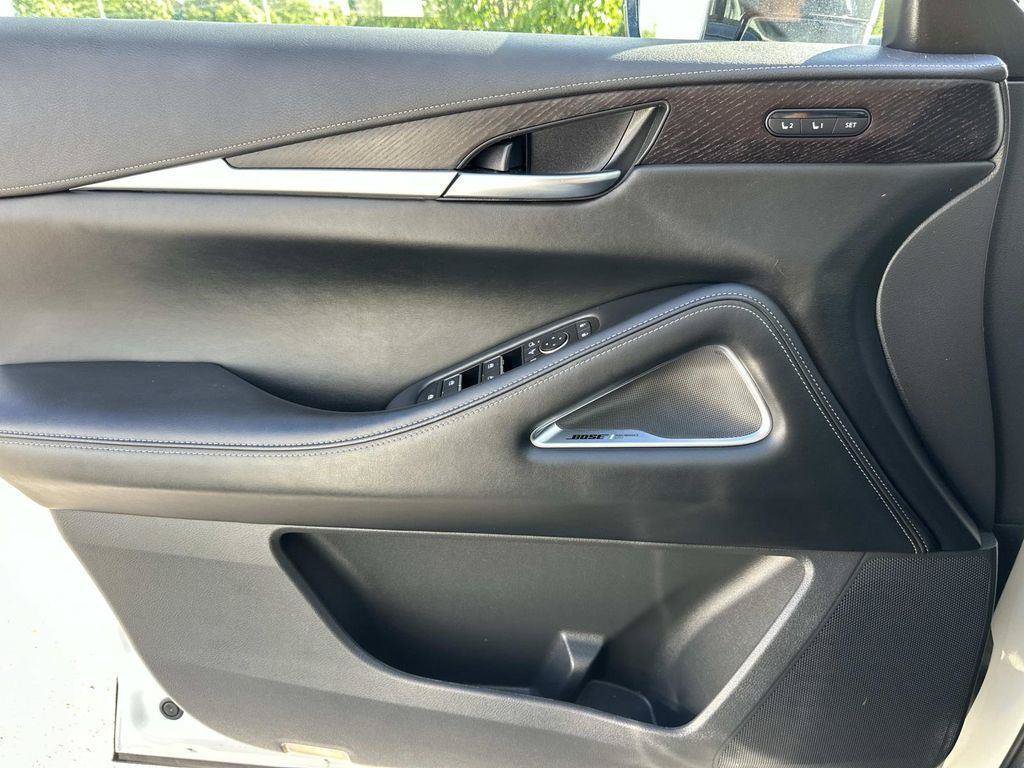 Used 2025 INFINITI QX60 Sensory w/ Vision Package AWD/4WD image 26