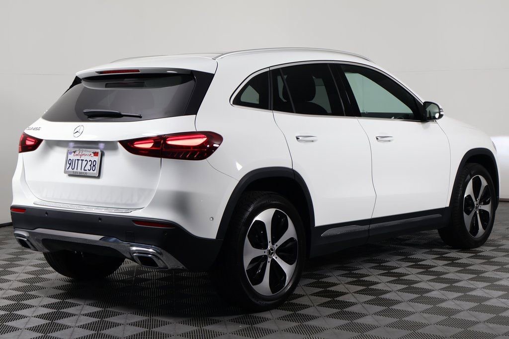 Certified 2026 Mercedes-Benz GLA 250 image 4