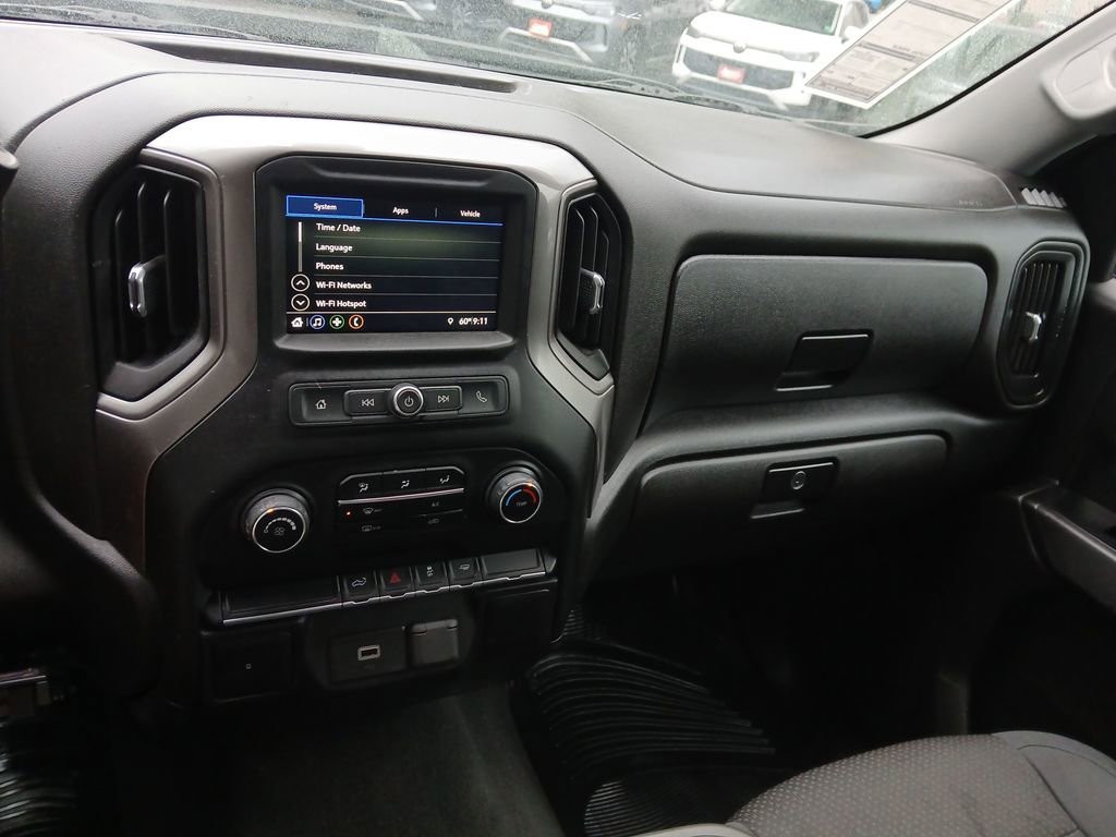 Used 2019 Chevrolet Silverado 1500 Custom w/ Custom Value Package image 17