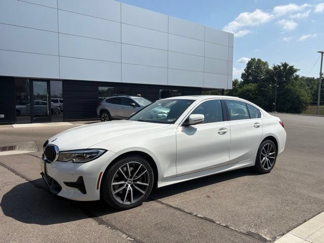 Used 2020 BMW 330i xDrive Sedan w/ Convenience Package AWD/4WD image 5