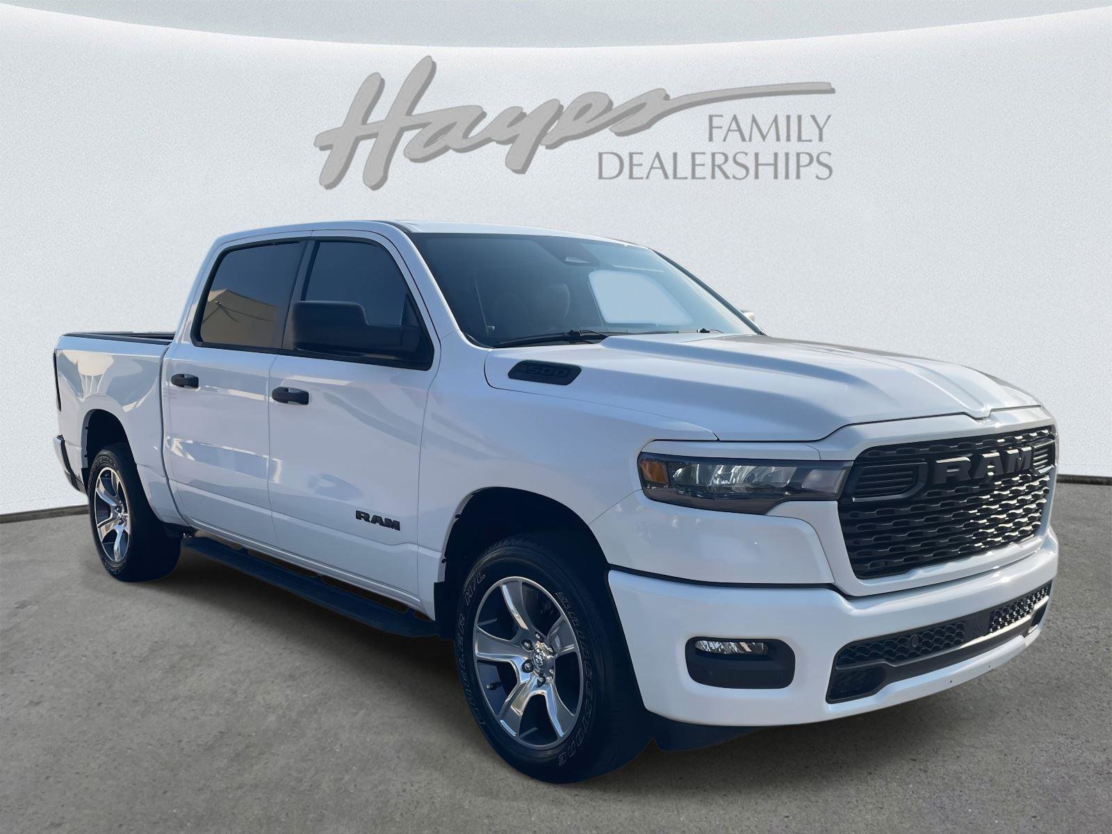 Used 2025 RAM 1500 Tradesman image 30