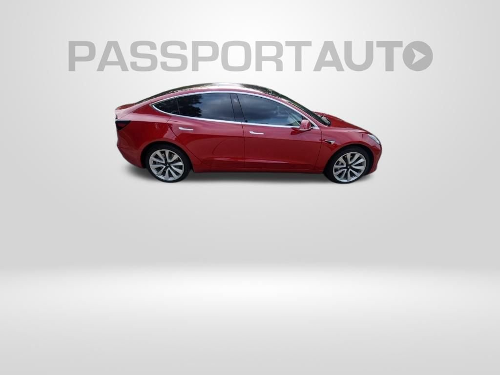Used 2018 Tesla Model 3 Long Range RWD image 2