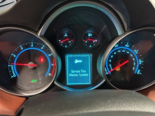 Used 2011 Chevrolet Cruze LT FWD image 22