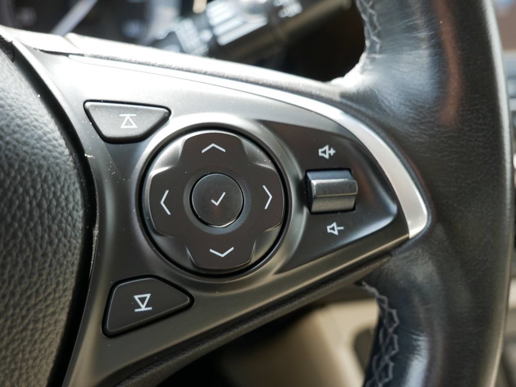 Used 2019 Buick Envision Preferred FWD image 29