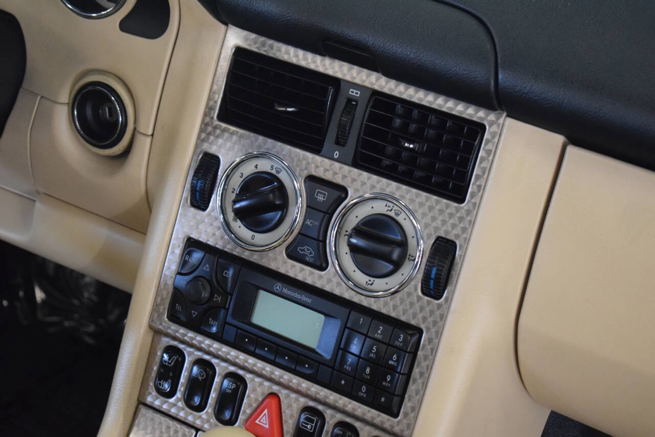 Used 2004 Mercedes-Benz SLK 230 image 58