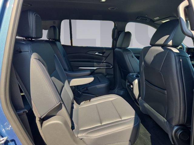 Certified 2026 Chevrolet Traverse LT w/ LPO, Floor Liner Package AWD/4WD image 18